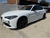 Alfa Romeo Giulia Image 4
