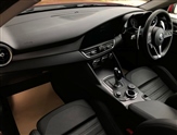 Alfa Romeo Giulia Image 4