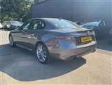 Alfa Romeo Giulia Image 5