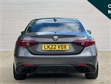 Alfa Romeo Giulia Image 4