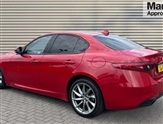 Alfa Romeo Giulia Image 2