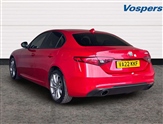 Alfa Romeo Giulia Image 6