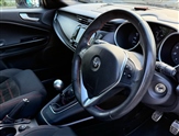 Alfa Romeo Giulietta Image 4