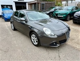 Alfa Romeo Giulietta Image 5