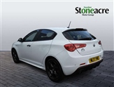 Alfa Romeo Giulietta Image 5