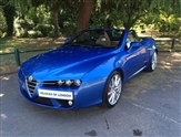 Alfa Romeo Spider Image 4