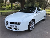 Alfa Romeo Spider Image 4
