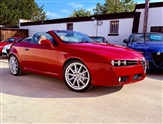 Alfa Romeo Spider Image 1