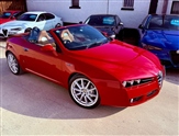Alfa Romeo Spider Image 5