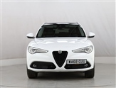 Alfa Romeo Stelvio Image 3