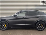 Alfa Romeo Stelvio Image 6