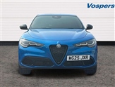 Alfa Romeo Stelvio Image 2