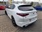 Alfa Romeo Stelvio Image 2