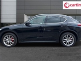 Alfa Romeo Stelvio Image 3