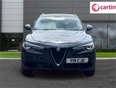 Alfa Romeo Stelvio Image 4