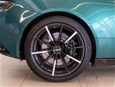 Aston Martin DB11 Image 4