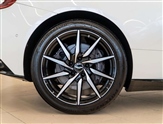Aston Martin DB11 Image 4