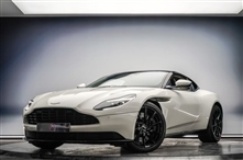 Aston Martin DB11