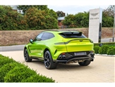 Aston Martin DBX Image 2