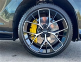 Aston Martin DBX Image 4