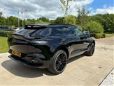 Aston Martin DBX Image 5