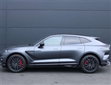 Aston Martin DBX Image 5