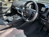 Aston Martin DBX Image 3
