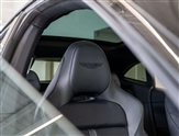 Aston Martin DBX Image 6