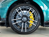 Aston Martin DBX Image 4