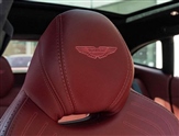 Aston Martin DBX Image 5
