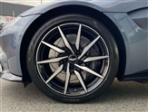 Aston Martin Vantage Image 4