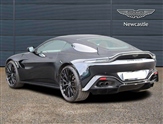Aston Martin Vantage Image 2