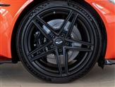 Aston Martin Vantage Image 4
