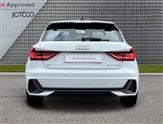 Audi A1 Image 6