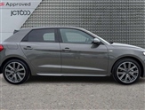 Audi A1 Image 4