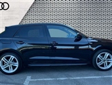 Audi A1 Image 4