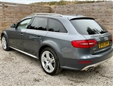 Audi A4 Allroad Image 5