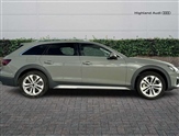 Audi A4 Allroad Image 4