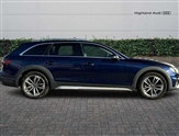 Audi A4 Allroad Image 4