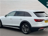 Audi A4 Allroad Image 5