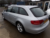 Audi A4 Image 4