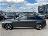 Audi A4 Image 4