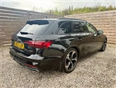 Audi A4 Image 3
