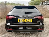 Audi A4 Image 4