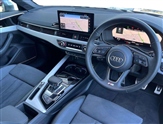 Audi A4 Image 6