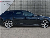 Audi A4 Image 4