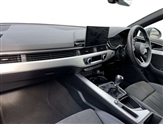 Audi A4 Image 2