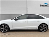 Audi A4 Image 6