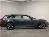 Audi A4 Image 4