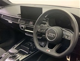 Audi A4 Image 6
